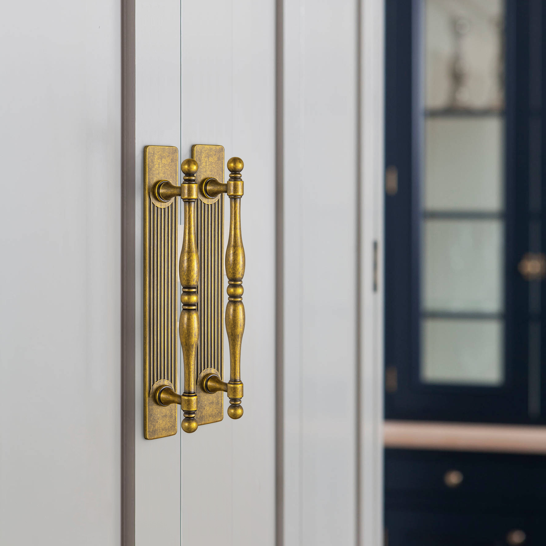 Goo-Ki Vintage Brass Cabinet P - مراجعة Furniture Hardware With Backplate وسعره